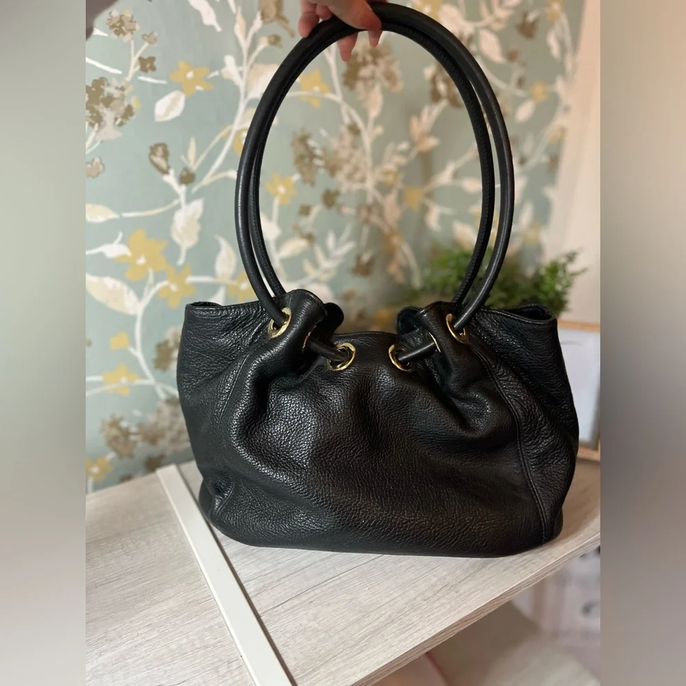 Michael Kors East meet West Black Ring Tote Bag